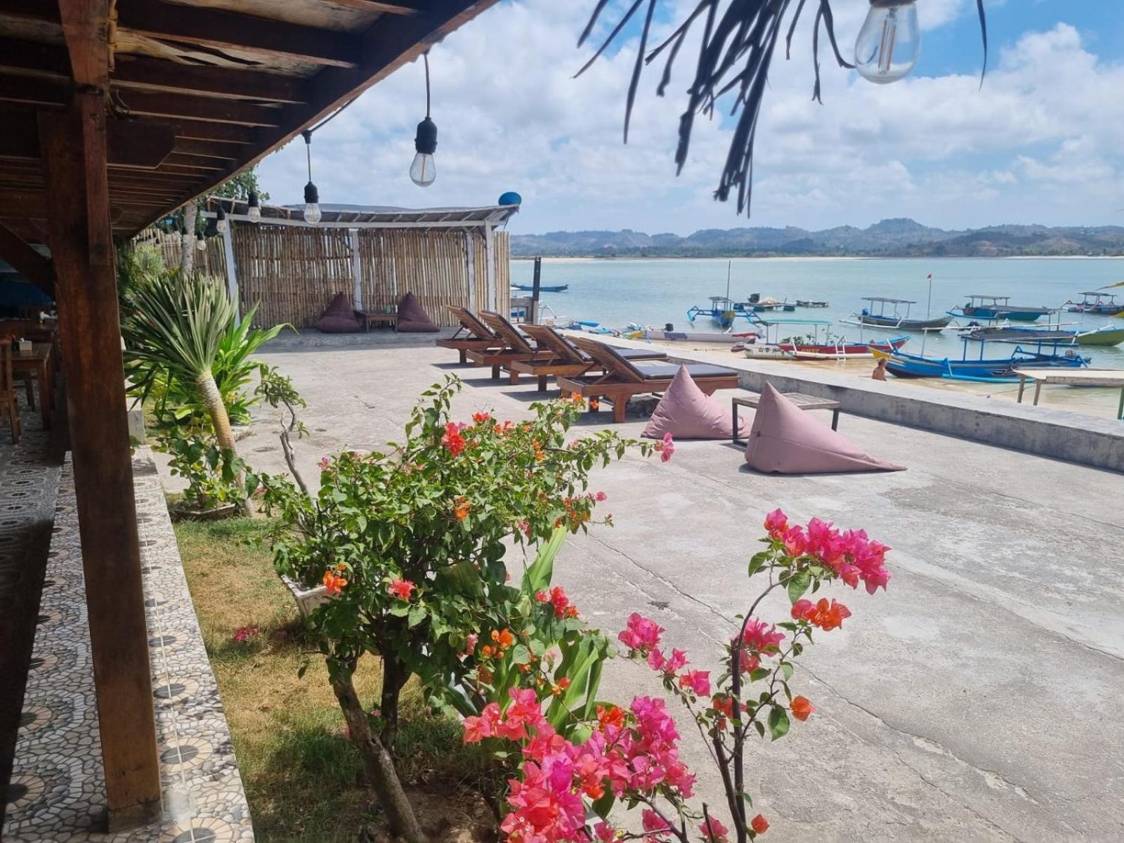 Edo Homestay & Restaurant Kuta  Εξωτερικό φωτογραφία